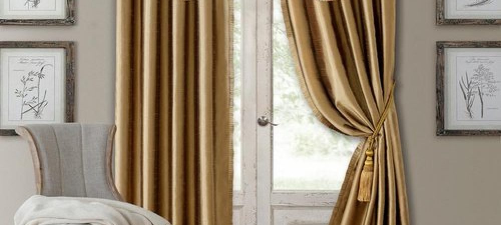 window-curtain-500x500